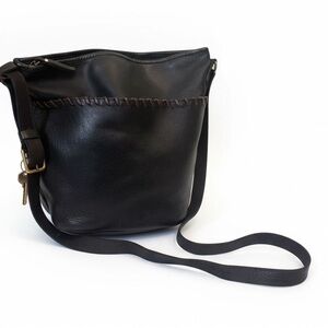 Roots Vintage Leather Whipstitch Bucket Crossbody Shoulder Bag Pocket Minimalist